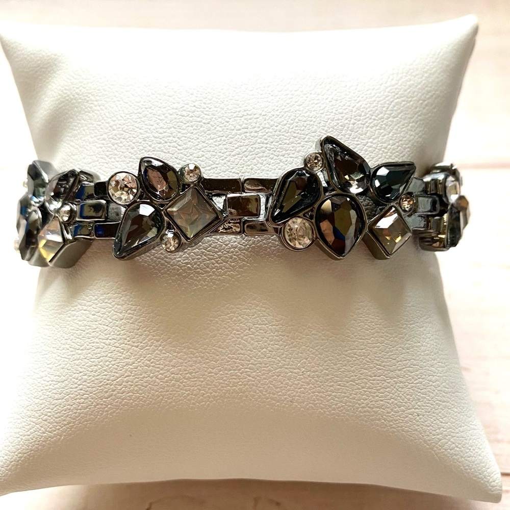 Beautiful  stretch bracelet